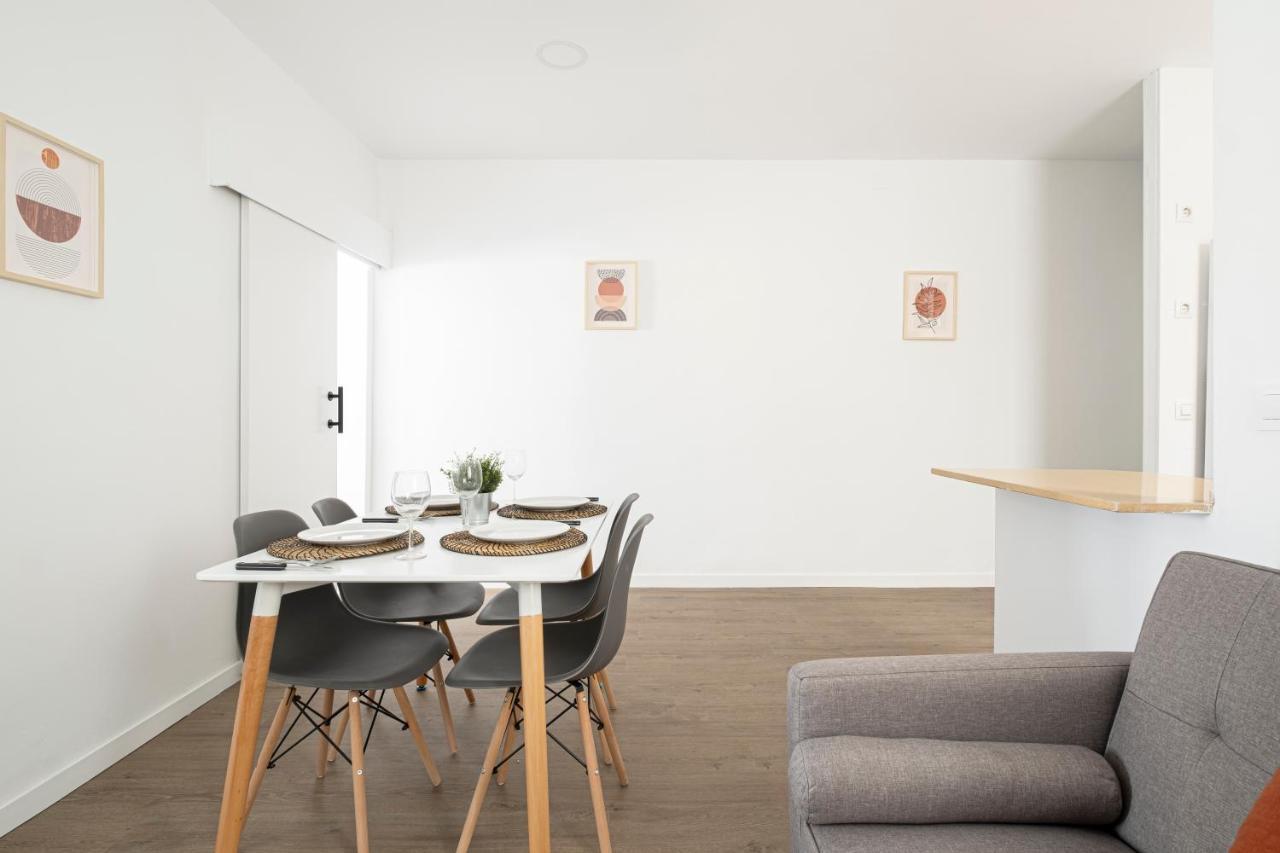 Apartment Beach Picasso Sant Adria de Besos Exterior foto