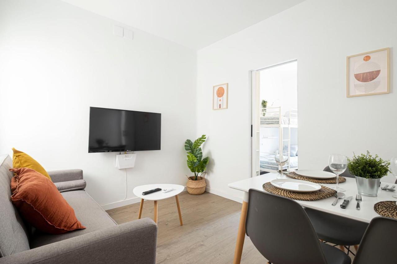 Apartment Beach Picasso Sant Adria de Besos Exterior foto