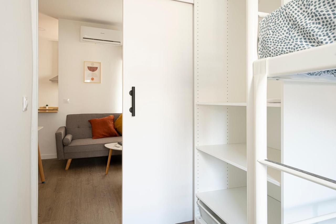 Apartment Beach Picasso Sant Adria de Besos Exterior foto