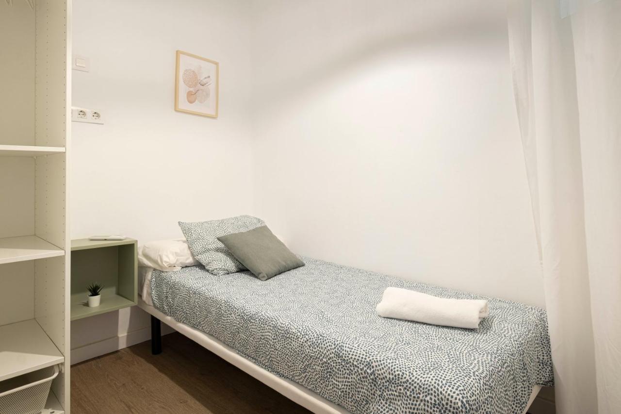Apartment Beach Picasso Sant Adria de Besos Exterior foto
