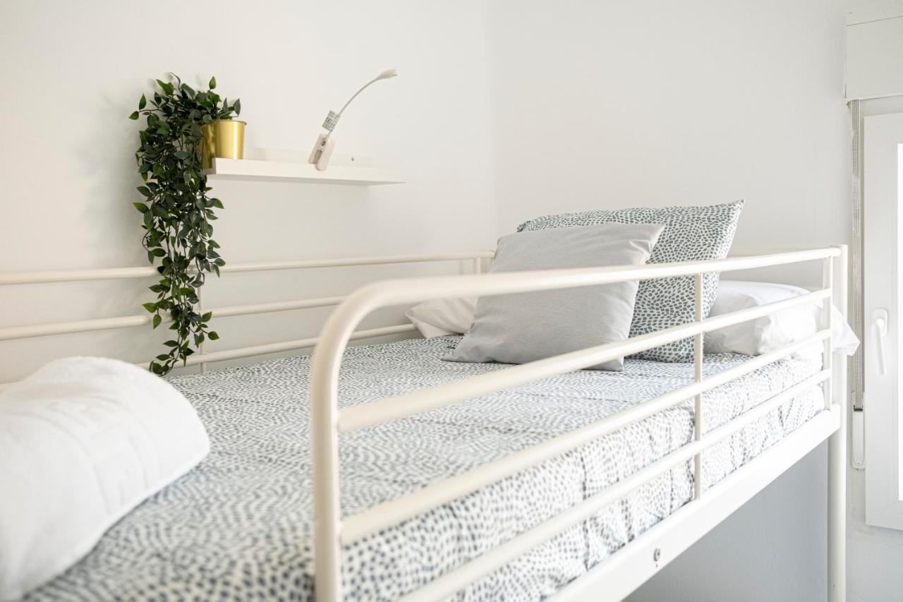 Apartment Beach Picasso Sant Adria de Besos Exterior foto